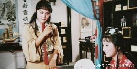 王夫人|宝玉对王夫人的一句称呼,揭开了史湘云在家中的真实身份