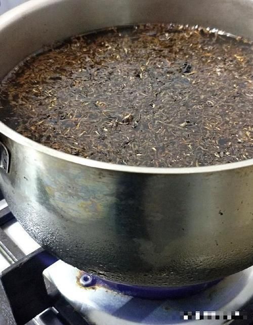 高贵|私房奶茶—没有红酒的高贵,也没有咖啡的摩登,却有温润香浓的芬芳