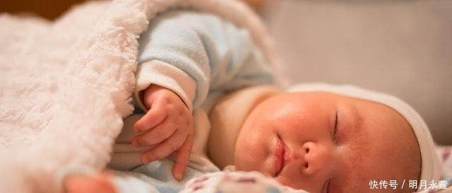  缺乏|宝宝睡前有这些习惯，说明她缺乏安全感了，你家宝宝有吗