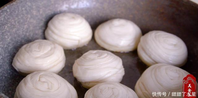 神奇|这个饼太神奇,轻轻一扯千丝万缕,脆的脆软的软,味道超棒