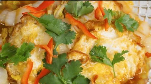 白菜|妈妈太厉害了,用鸡蛋和白菜搭配做美食,好吃营养色香味俱全