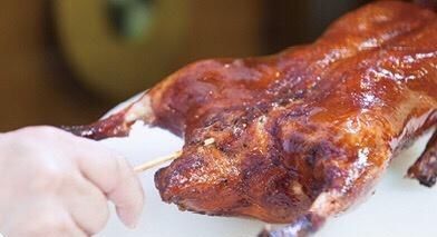 吃货|广式烧鹅这样做,皮脆肉嫩,肥而不腻,作为吃货必吃的美食