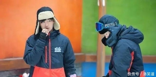 综艺|播出2期,收视连续夺冠,硬是把捉迷藏玩成暑期第一档爆款综艺