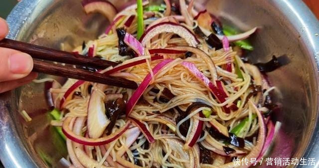 蔬菜|秋天,这两种蔬菜是绝配,一个补铁一个补维C,简单一拌,超好吃