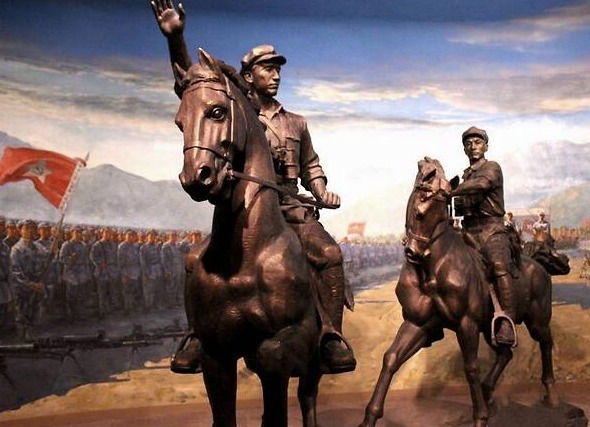 至少|他是黄麻起义总指挥,发展出红四方面军,21岁牺牲,否则至少大将