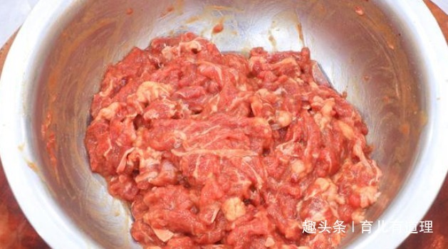 牛肉|葱香浓郁,百吃不腻,上桌就光盘,家人们最爱的家常菜