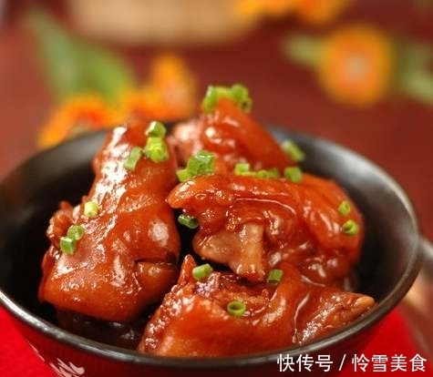 爆炒|焖猪蹄，有人水煮，有人爆炒，都不对，只需一步猪蹄Q弹不发硬