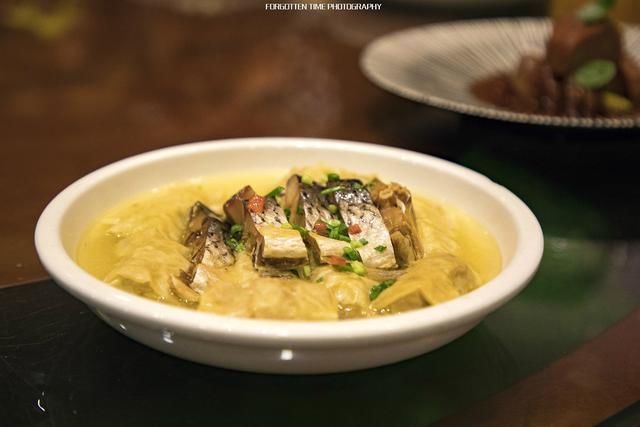 南浔|在南浔古镇，一定要尝一尝古镇的美食，最爱臭豆腐和醉虾