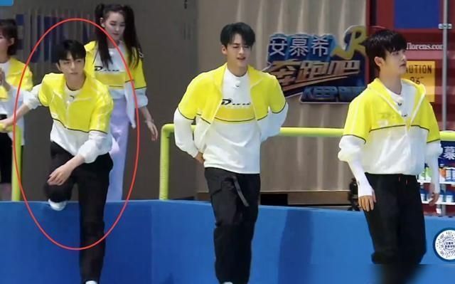  拒绝|当全队要逮捕陈立农时，看到蔡徐坤的动作，真的是满屏写着拒绝