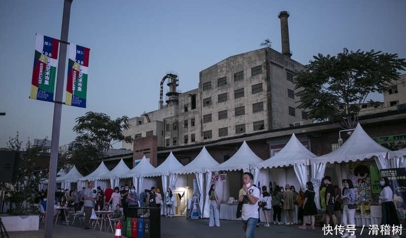 艺术|周末去哪儿 在798潮流艺术市集尽情“逛吃”