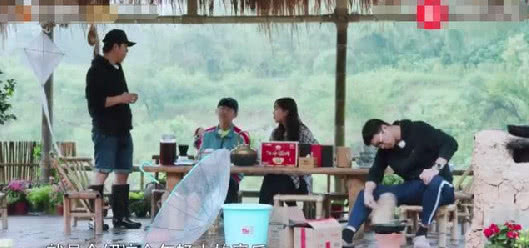 湖南卫视|他饿肚子录制《快本》,节目中无人打理,现如今快本已请不起