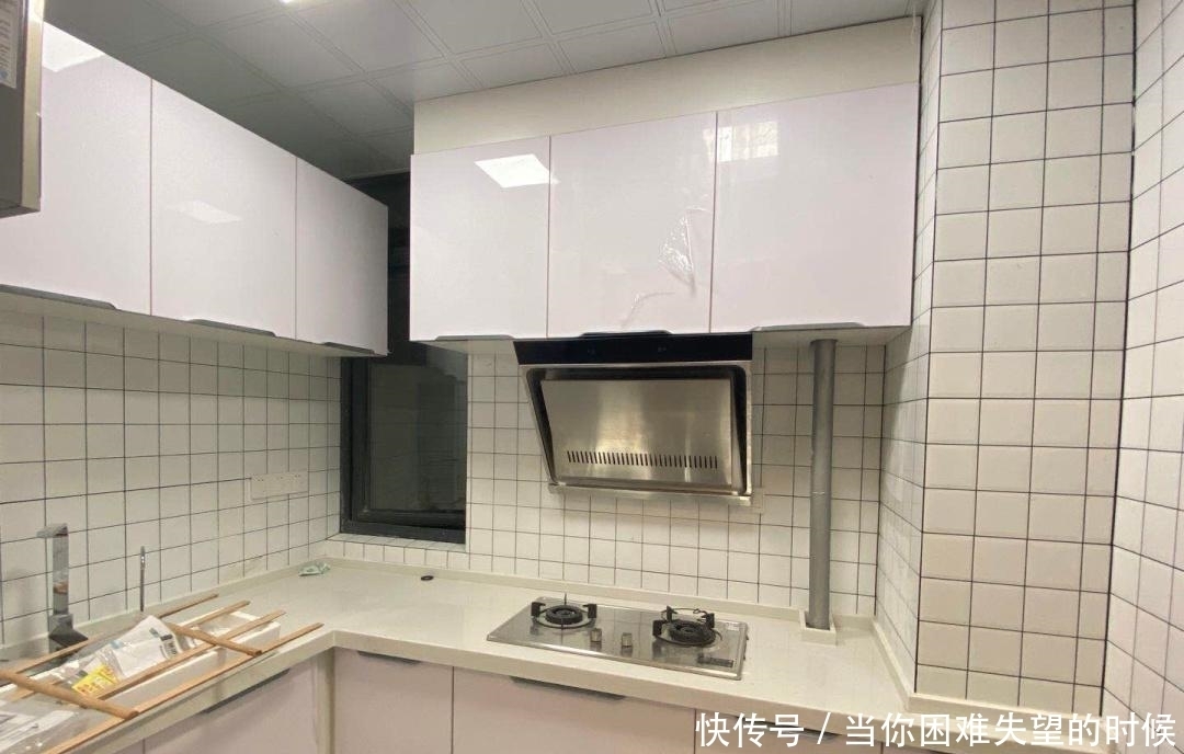 参考|新房保洁做完效果还不错,打造这样的电视墙太实用了,值得参考!