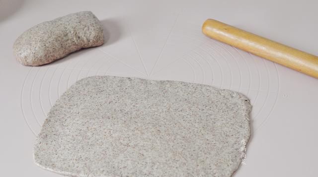 发酵|夏天做面包,直接法又快又顺利,干果多的软欧,越嚼越香还无油