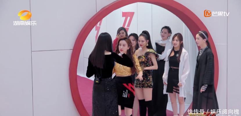 钟丽缇|沈梦辰阿朵丁当钟丽缇被淘汰,一个笑着离开,一个却哭着晋级