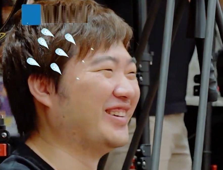 看不下去|范丞丞偶像包袱重看他“对付”张艺凡的招式,导演看不下去