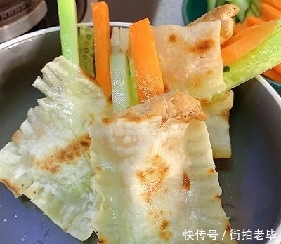 萝卜|加萝卜黄瓜鸡胸肉做成美味早