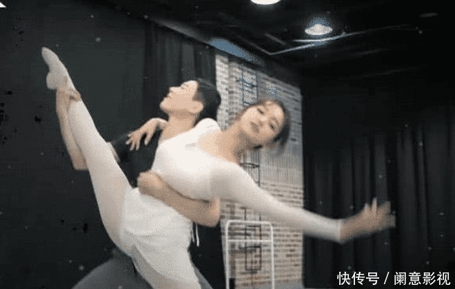 特别|程潇发育过猛了吧?看她穿芭蕾舞衣“开弓”一刹:奶潇并非浪得虚名