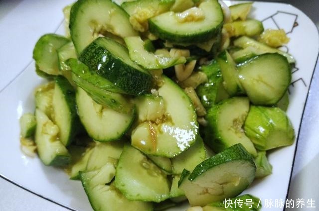 简单|下班后半小时做好2菜1汤,老公进门就开饭,好吃又简单