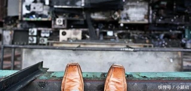 高空|心理科普：从高空跳楼自杀的人，在半空中是否会后悔？