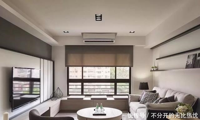 客厅|客厅没阳台怎么办?这样设计比有阳台好看N倍!