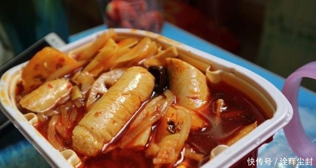自热小火锅|泡面在火车上已“失宠”，这一美食替代了它，既好吃还省事