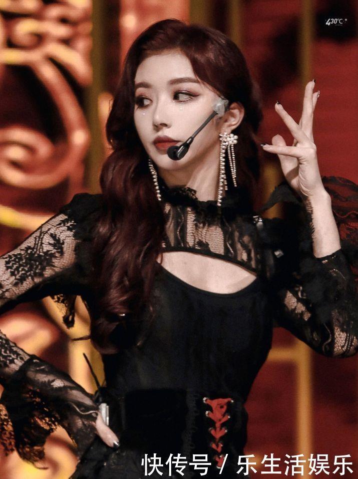  必糊|孔雪儿出道两年后必糊？