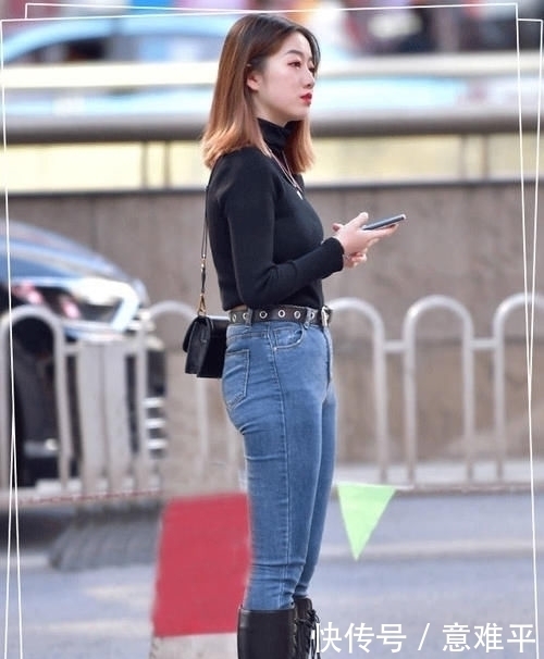  自然|一条时尚的牛仔裤，优雅出街，阳光自然让人看起来很帅气