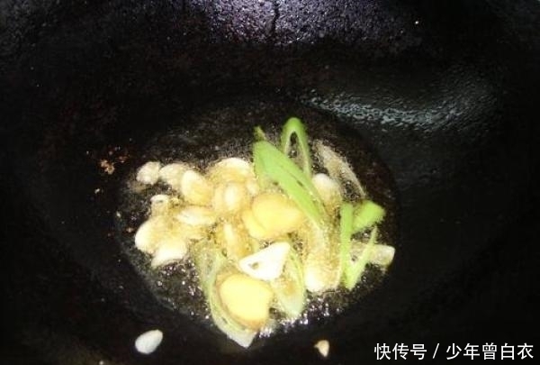 炖鸡|家常又简单,不放辣椒也能很好吃,香菇炖鸡的美味做法大分享