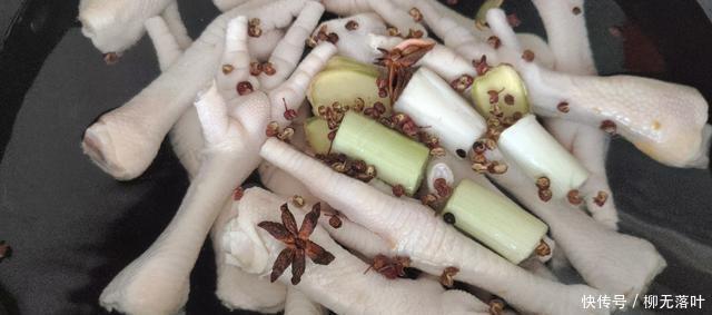 享受|教你做无骨鸡爪,酸辣辣的,没有骨头的一口,真的很享受