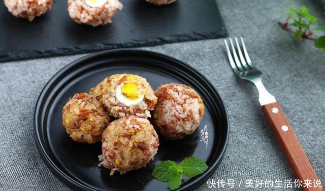 做法|我家今天的早餐,又香又好吃,挺简单的,网友这做法第1次见