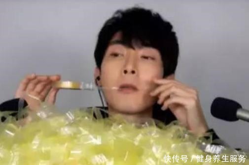 上课时|上课时,“偷吃”这几种零食很难被老师发现,你有没有偷吃过呢