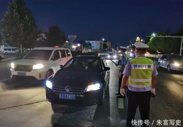  高速|惊！一男子饭后得知发工资，借着酒劲竟打算上高速开车回老家