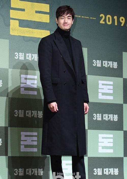 刘智泰确定出演韩版《纸钞屋》担任主人公