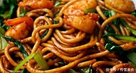 冬天|适合冬天吃的荤素搭配营养又美味高颜值的一碗面，孩子吃还补钙