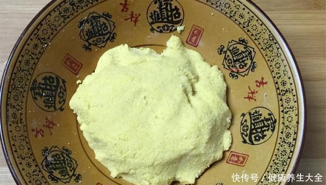 好吃|农家饭-萝卜缨子玉米菜饼子,粗粮养人,全家人都抢着吃!