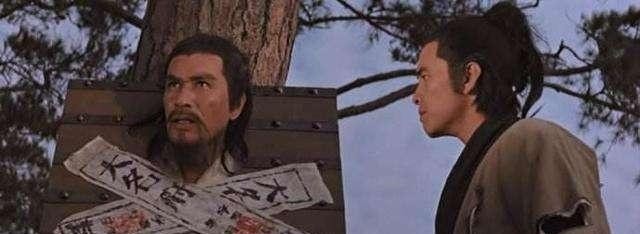 轻松|古代为什么不把犯人关进监狱，而是耗费人力流放？流放其实不轻松