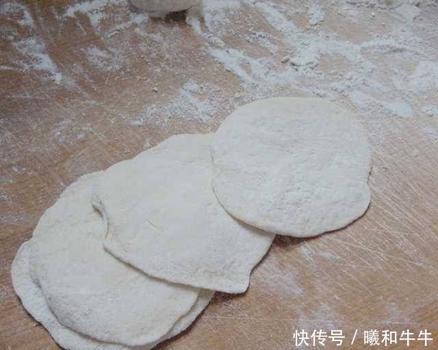面团|童年记忆的味道-韭菜鸡蛋包子
