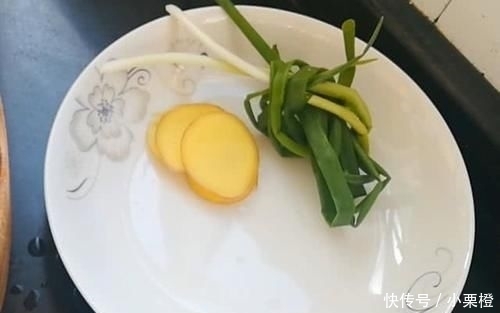 简单|淮扬大厨分享“蜜汁红烧牛肉”简单好吃家常做法，加它鲜香软烂