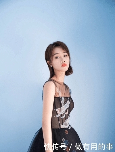 猛料|蓝盈莹被圈内人曝猛料,已从人艺辞职,蓝天野与她没有关系