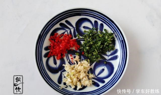 清爽|这菜清爽开胃,三五分钟凉拌上桌,容易上火的日子里,我们要常吃