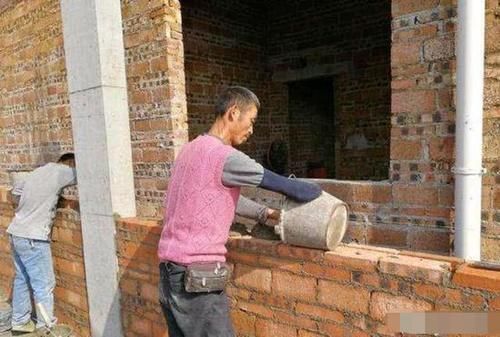 啥意思|农村老话大屋摞小屋，三年二篇哭，说的是啥意思呢看完后明白了