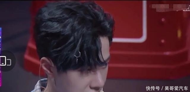 选手|选手舞蹈抄袭王一博霸气叫停,网友:他自己的舞蹈不也抄袭了吗