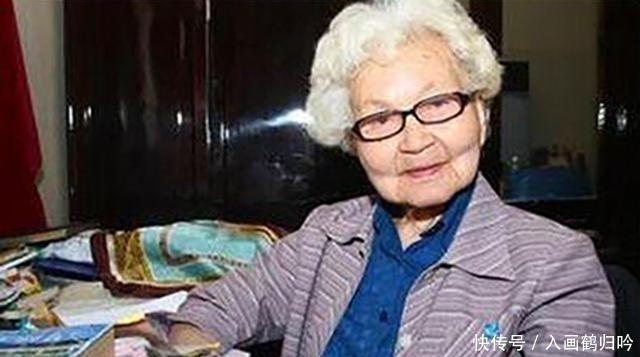 非要|15岁结婚,6年生2孩子,丈夫却非要离婚,公公:财产全留给你