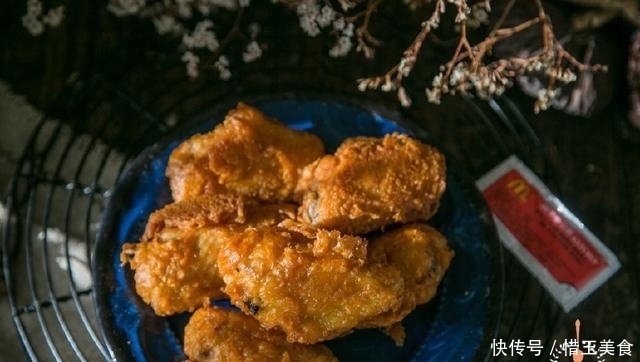 厨神|炸鸡外面太贵自己做麻烦,错!一招教你秒变厨神,比卖的还酥香