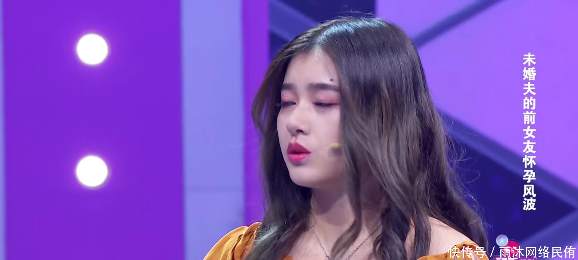 怀孕|女孩与发小订婚,前女友假怀孕骗走发小,发小出场后女孩瘫坐在地