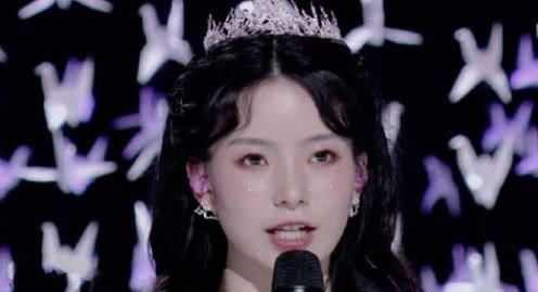 希林娜|陈卓璇抢希林娜依·高台词时,谁注意学员们表情比宫斗戏还精彩