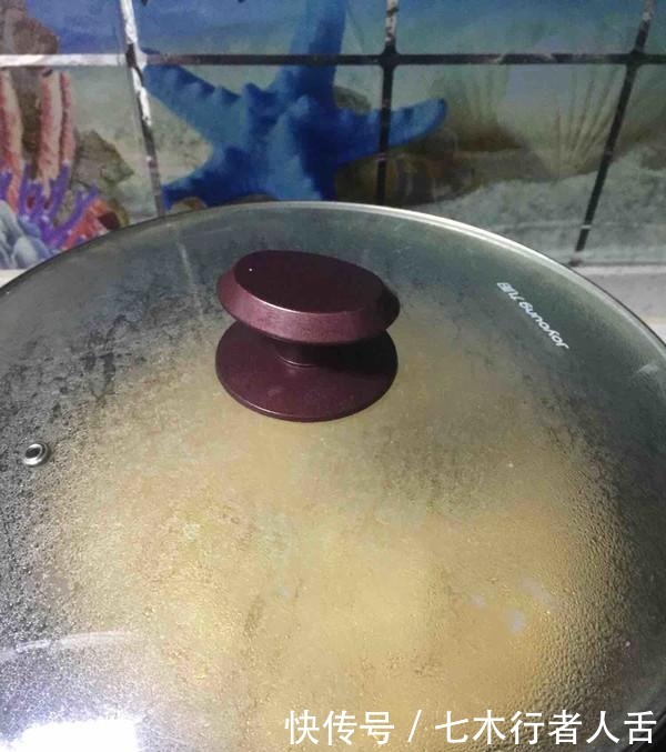 不易|白酒最怕的解药,不是浓茶?家家都有它却不注意,酒前吃不易醉