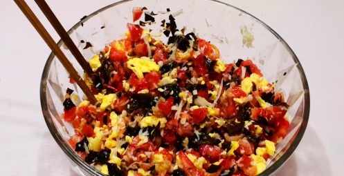 饺子|西红柿包饺子,原来这么好吃,调馅有秘诀,比肉饺子更香更好吃