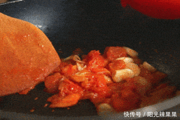 TUT|恐怖故事!网购了全国的酸汤,每天都忍不住多吃一碗饭TUT