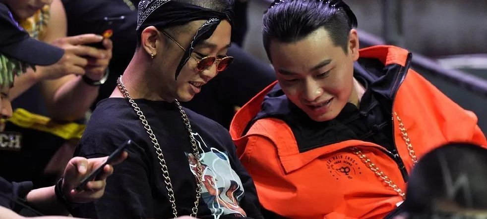 风平浪静|《姐姐》乘风破浪变“风平浪静”,少了冲突感,还有多少人愿意看